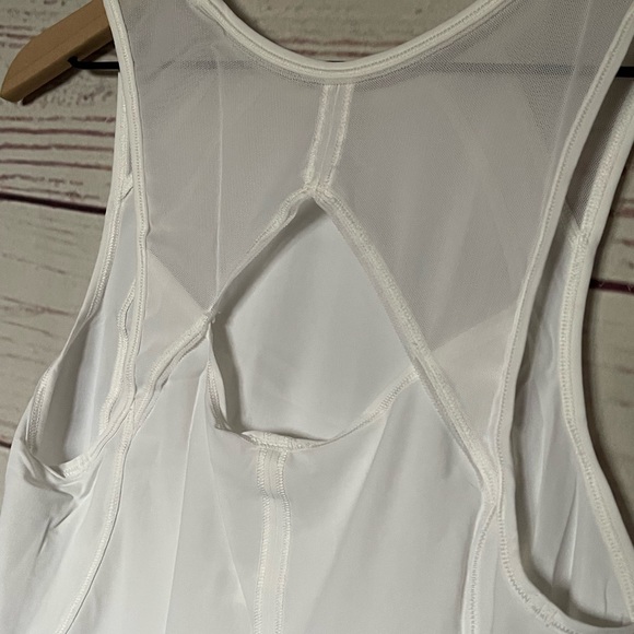 Lululemon Sculpt Tank White Size 2 - Picture 4 of 6